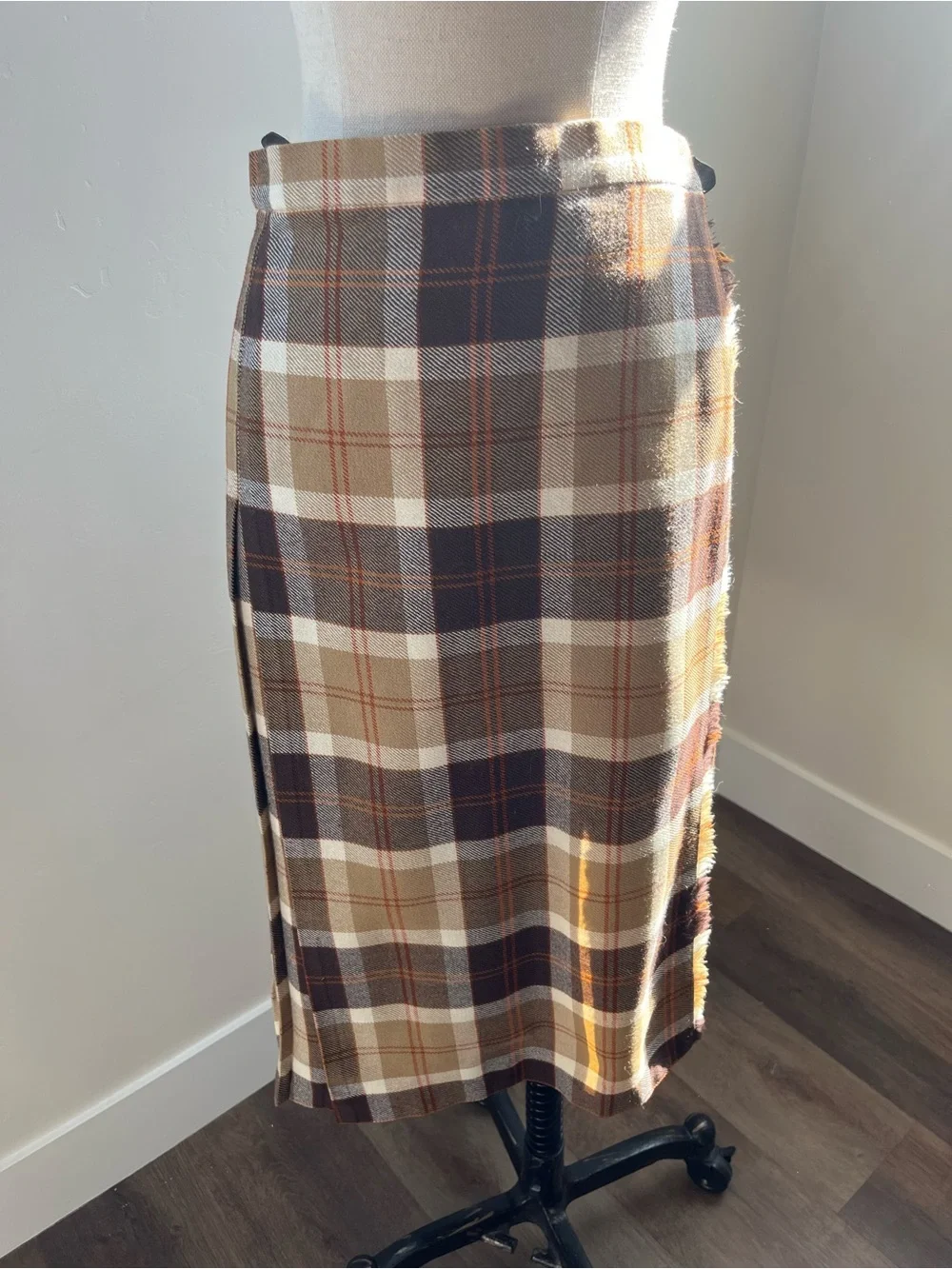 Vintage Scottish Pure Wool Plaid Pleated Midi Skirt Brown Tartan Side Buckle S